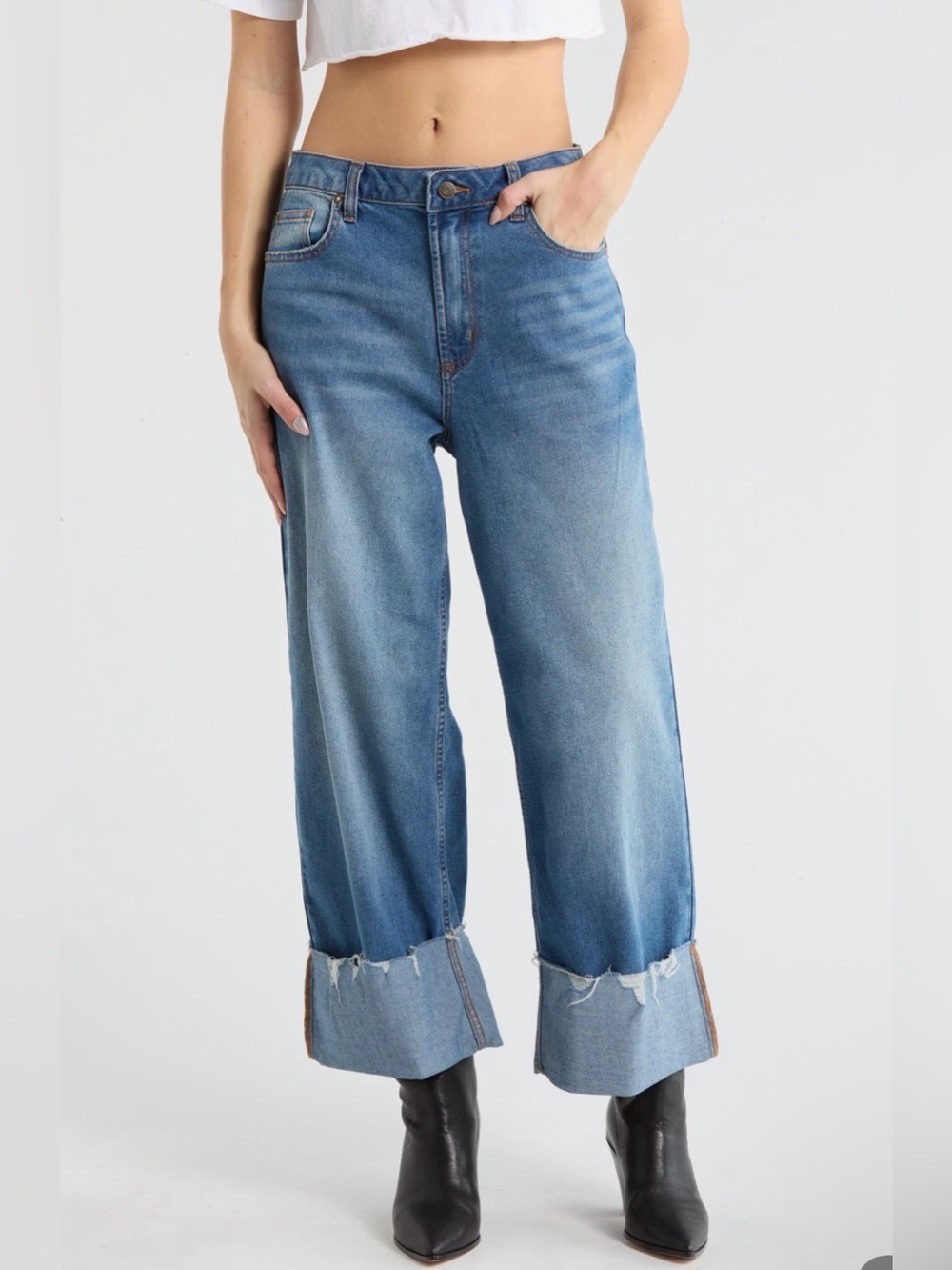 Vigoss Cuffed Wide Leg Jeans from Nordstrom, Size 26, New With Tags